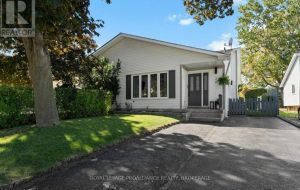 26 WOODSTONE CRESCENT