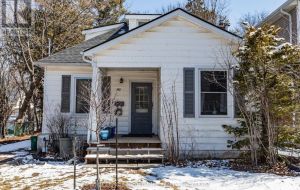 153 MACDONNELL STREET