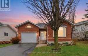 488 FIELDSTONE DRIVE