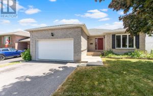 343 SUNRISE CRESCENT