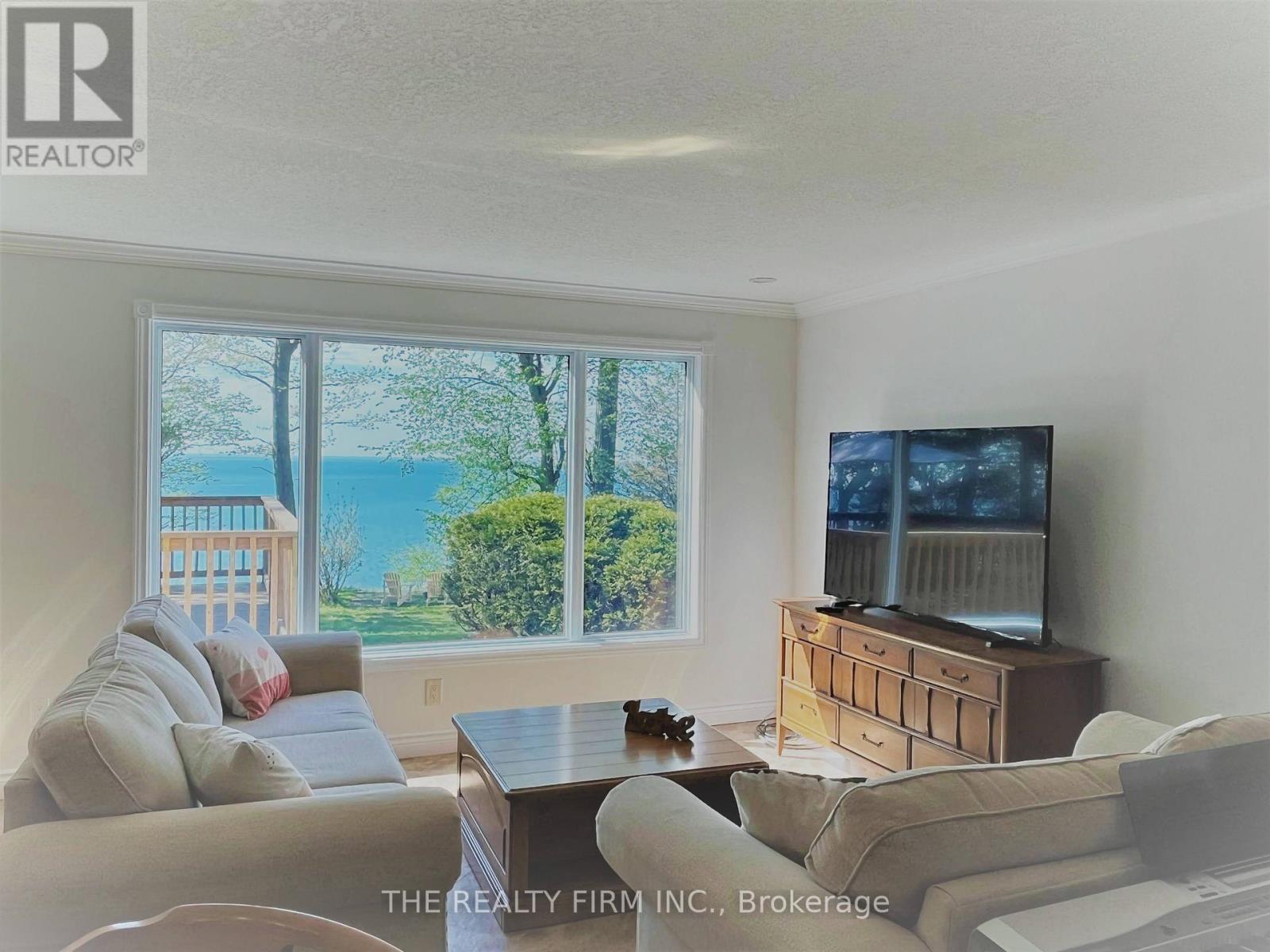For Sale: Wake up to sparkling water views! , ON | 4 Bed, 3 Bath House for $295,000. See 26 photos!