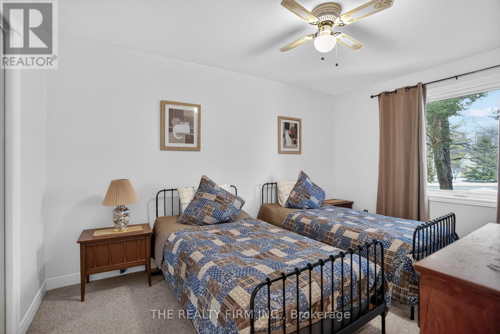 For Sale: Wake up to sparkling water views! , ON | 4 Bed, 3 Bath House for $295,000. See 26 photos!