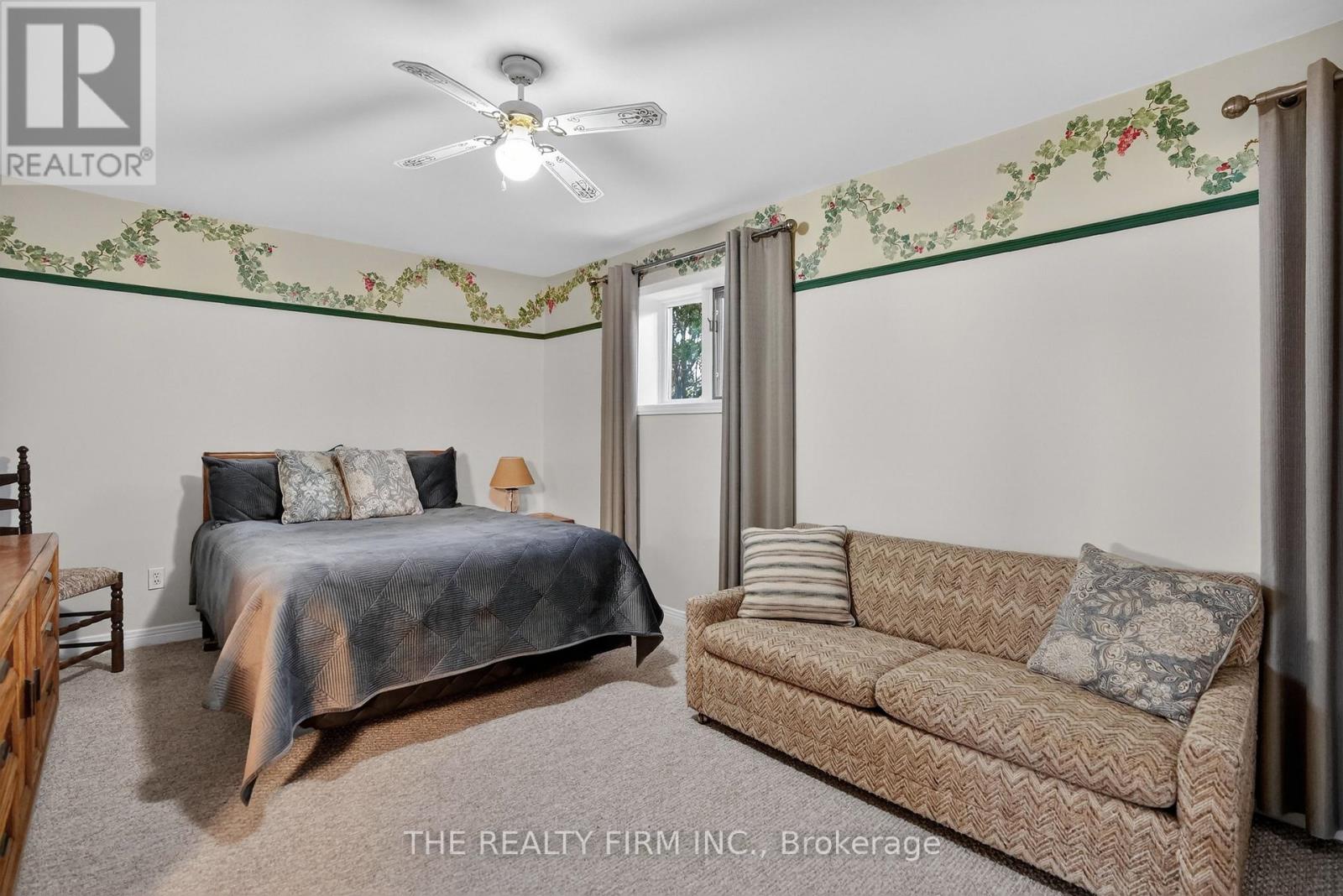 For Sale: Wake up to sparkling water views! , ON | 4 Bed, 3 Bath House for $295,000. See 26 photos!