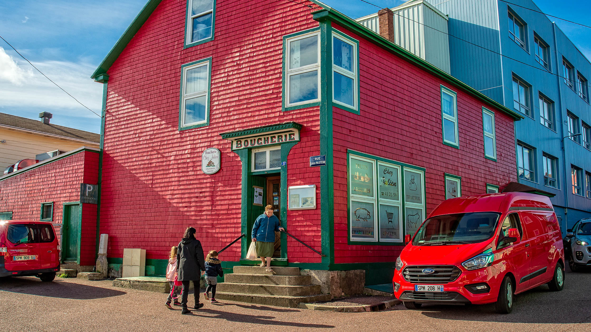 Savvy Shopping: Atlantic Canada Style