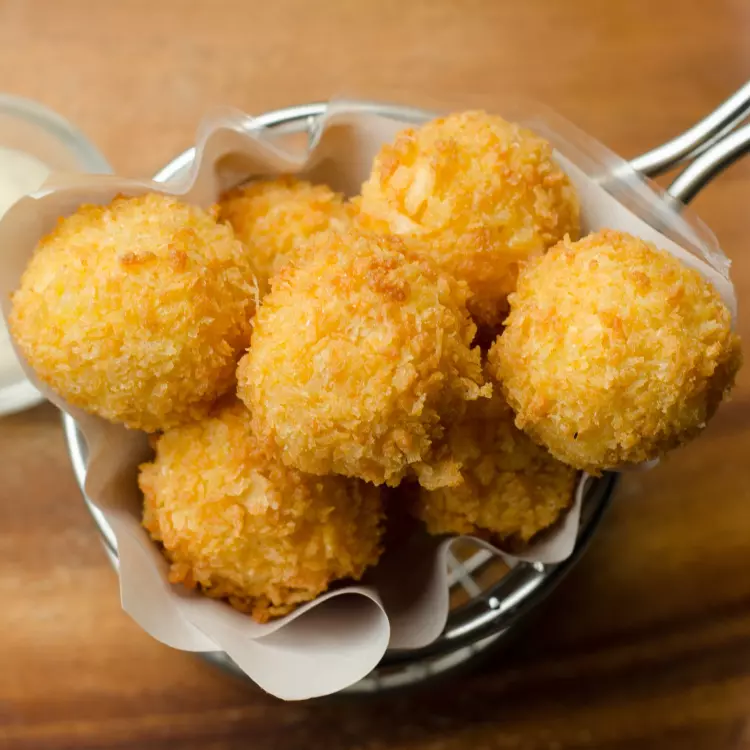 Paillot de chèvre chaud frit, confiture de figues
