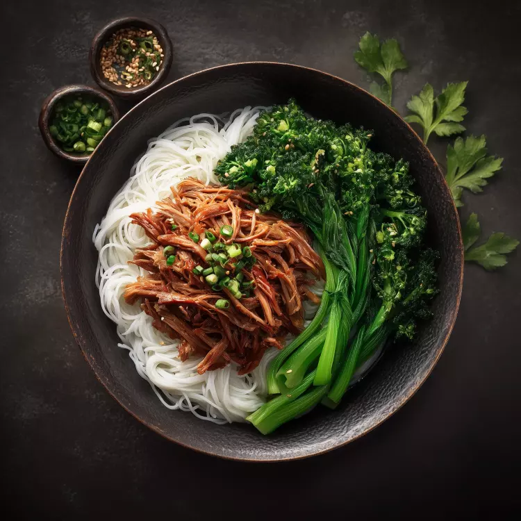 Pulled-pork à la citronnelle, nouilles de riz, brocoli chinois