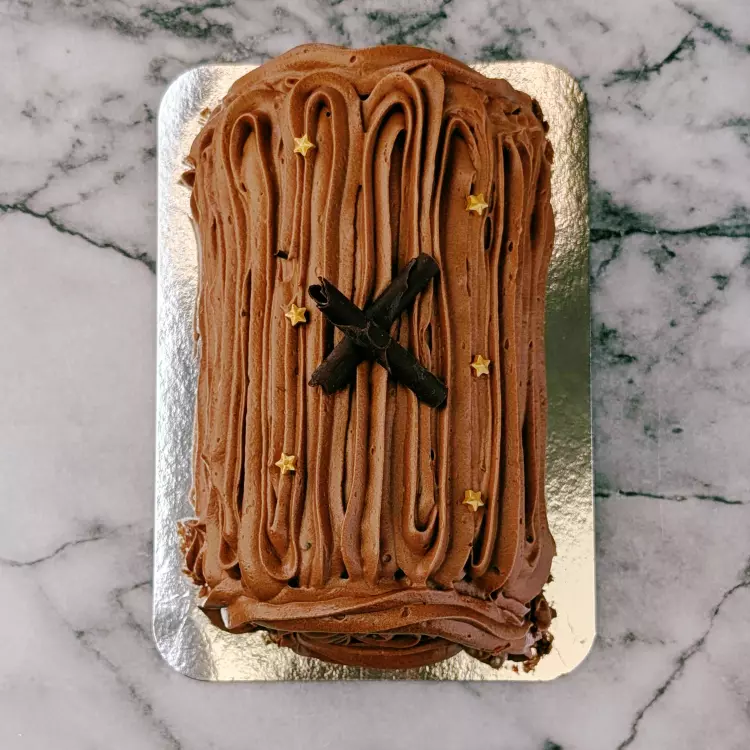 Bûche chocolat framboises (6'') - Une Pincée d'Amour