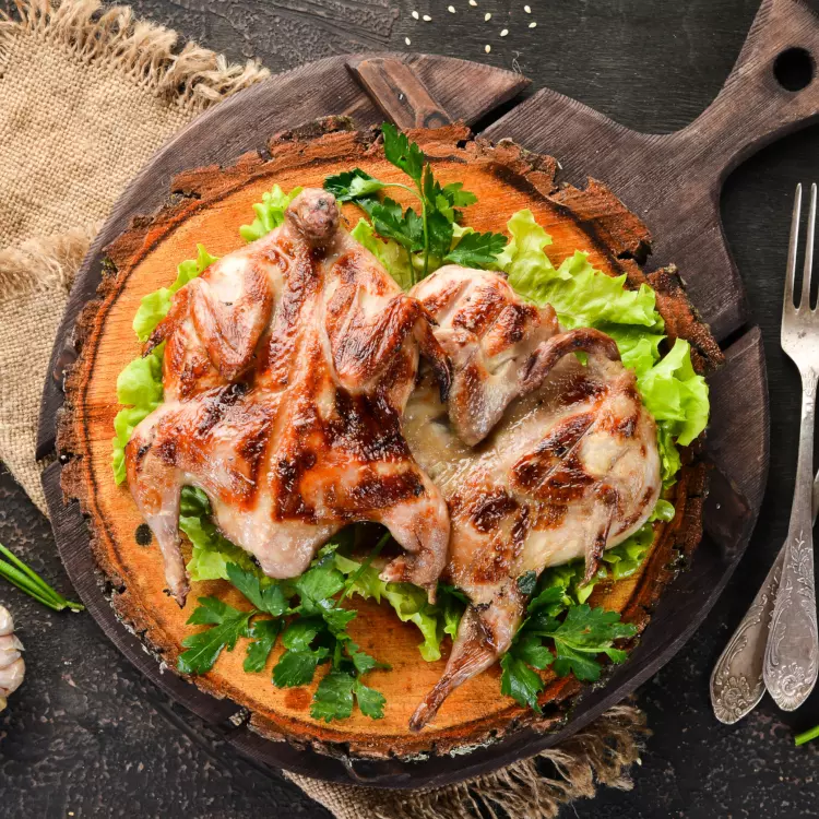 Cuisses (2) de lapin confites, sauce aux morilles