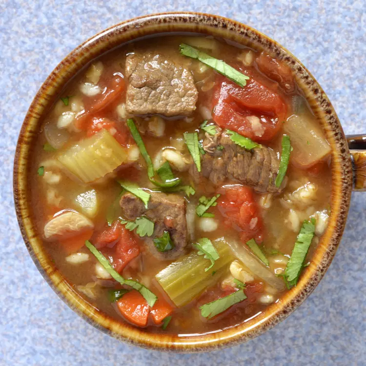 Soupe de bœuf effiloché  et orge perlé