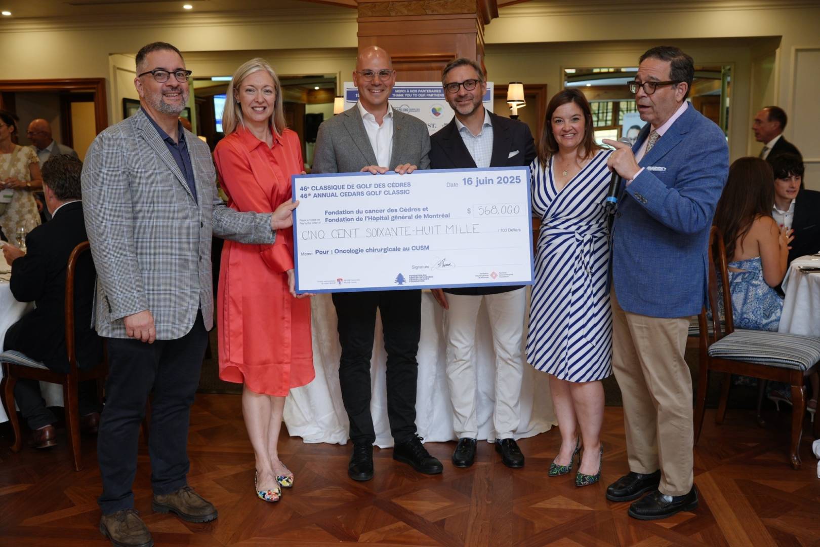 54600268161 ef10489d2c k