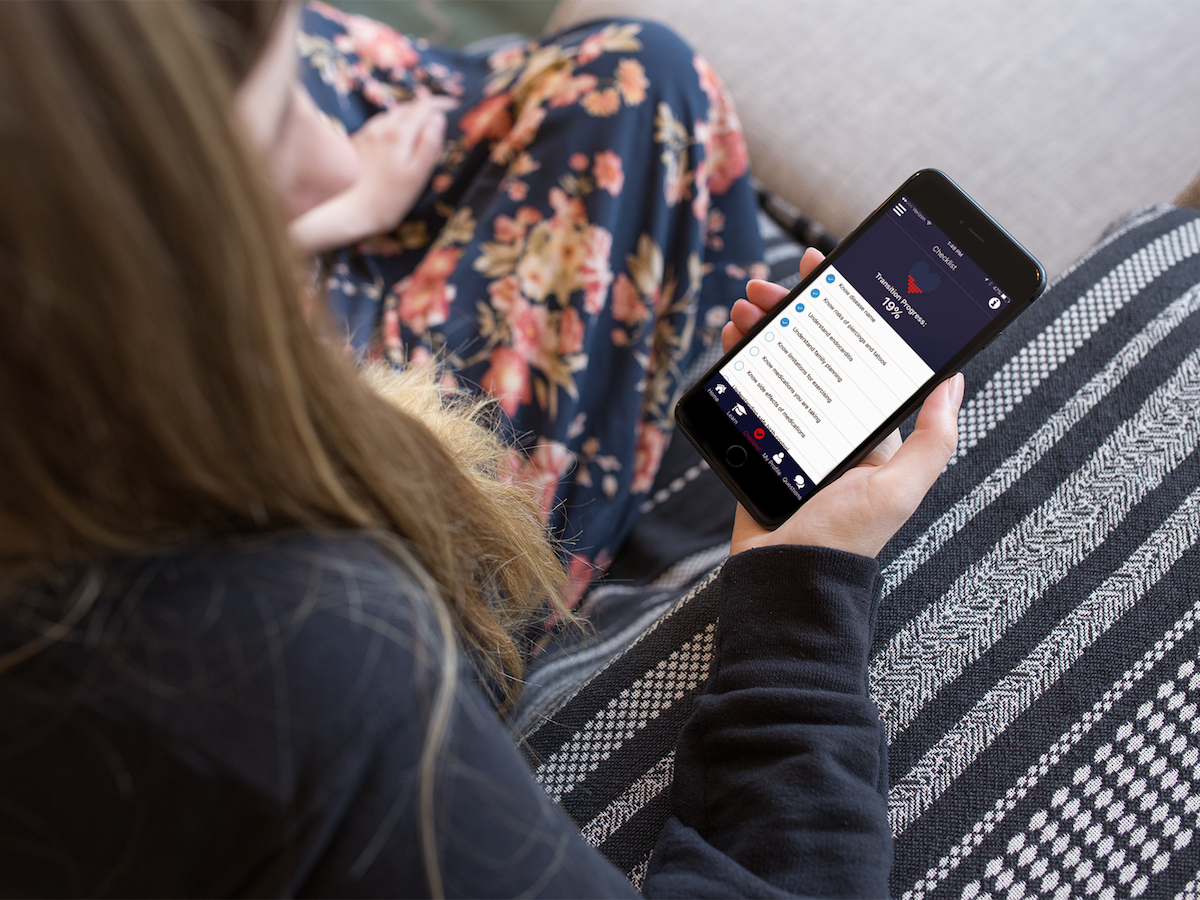 Improving Transitions of Care for Young Adults With Congenital Heart Disease: Mobile App Development Using Formative Research Improving Transitions of Care for Young Adults With Congenital Heart Disease: Mobile App Development Using Formative Research