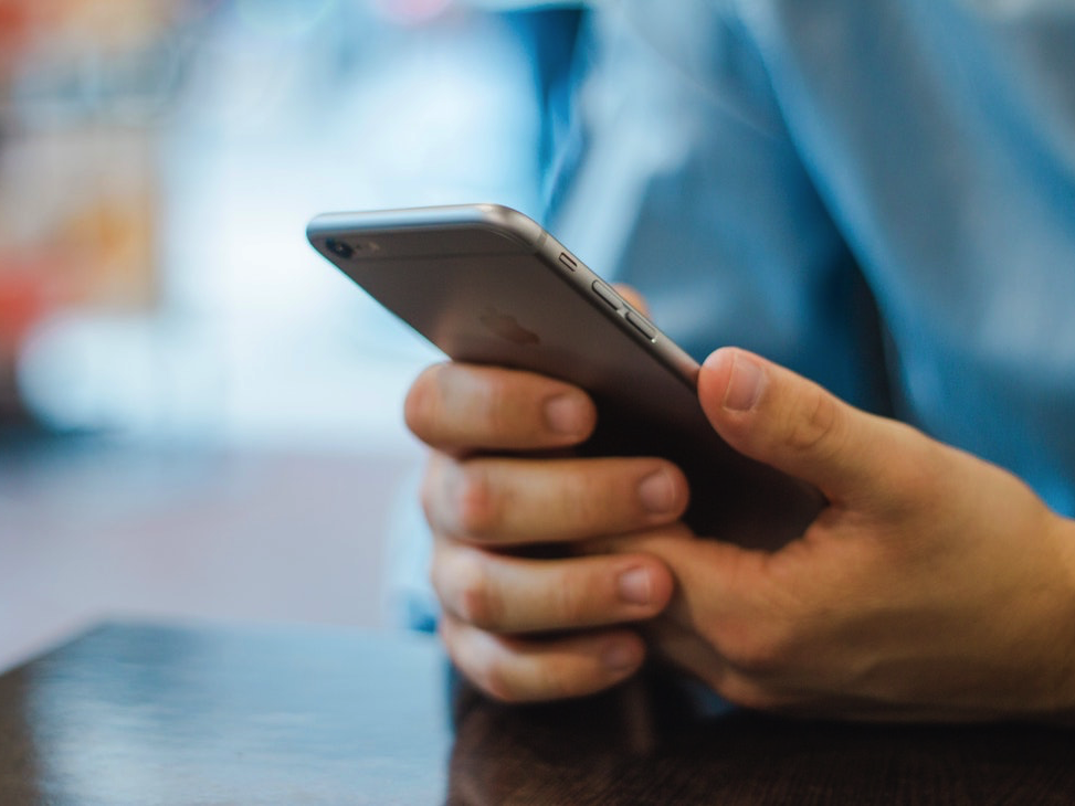 Prescription and Integration of Accredited Mobile Apps in Catalan Health and Social Care: Protocol for the AppSalut Site Design Prescription and Integration of Accredited Mobile Apps in Catalan Health and Social Care: Protocol for the AppSalut Site Design