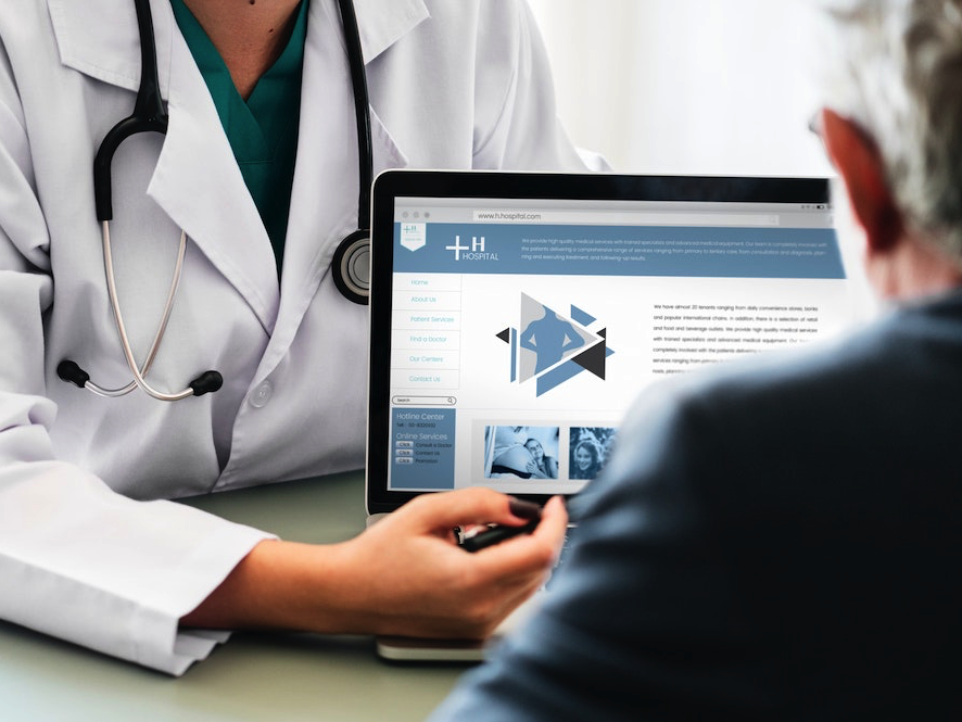 Patients’ Experiences of Accessing Their Electronic Health Records: National Patient Survey in Sweden Patients’ Experiences of Accessing Their Electronic Health Records: National Patient Survey in Sweden