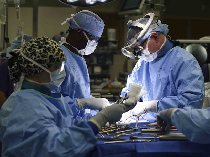 Mining Open Payments Data: Analysis of Industry Payments to Thoracic Surgeons From 2014-2016 Mining Open Payments Data: Analysis of Industry Payments to Thoracic Surgeons From 2014-2016