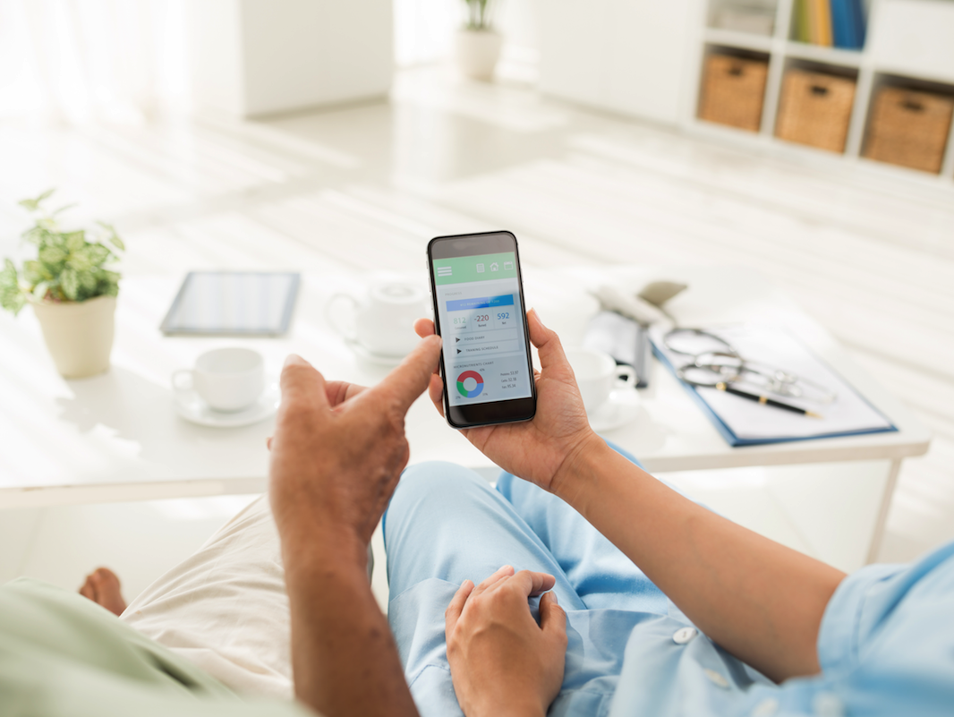 Mobile App for Improved Self-Management of Type 2 Diabetes: Multicenter Pragmatic Randomized Controlled Trial Mobile App for Improved Self-Management of Type 2 Diabetes: Multicenter Pragmatic Randomized Controlled Trial