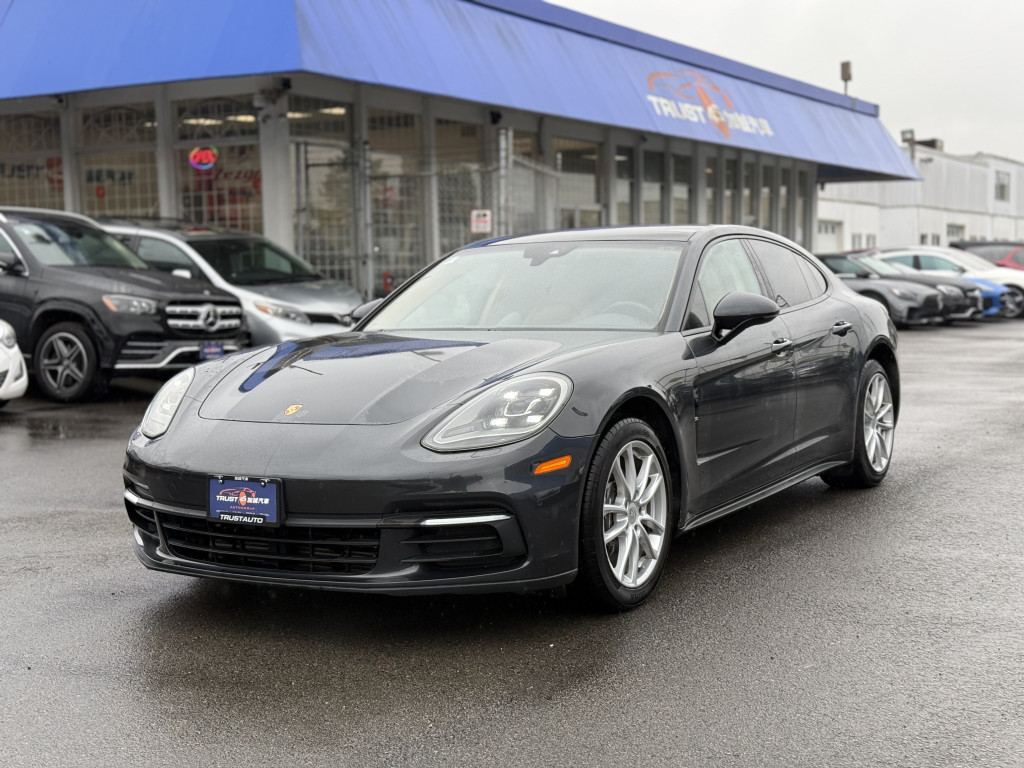 Porsche Panamera 4 AWD 2018