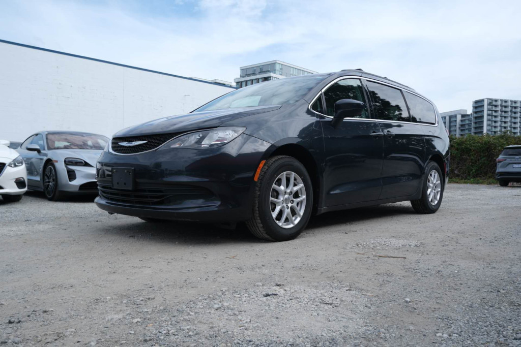 2019 Chrysler Pacifica Touring FWD
