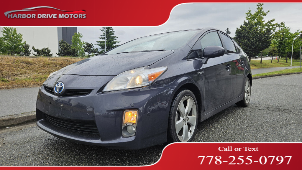 2010 Toyota Prius Two