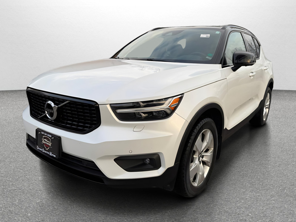 Volvo XC40 T5 R-Design AWD 2022