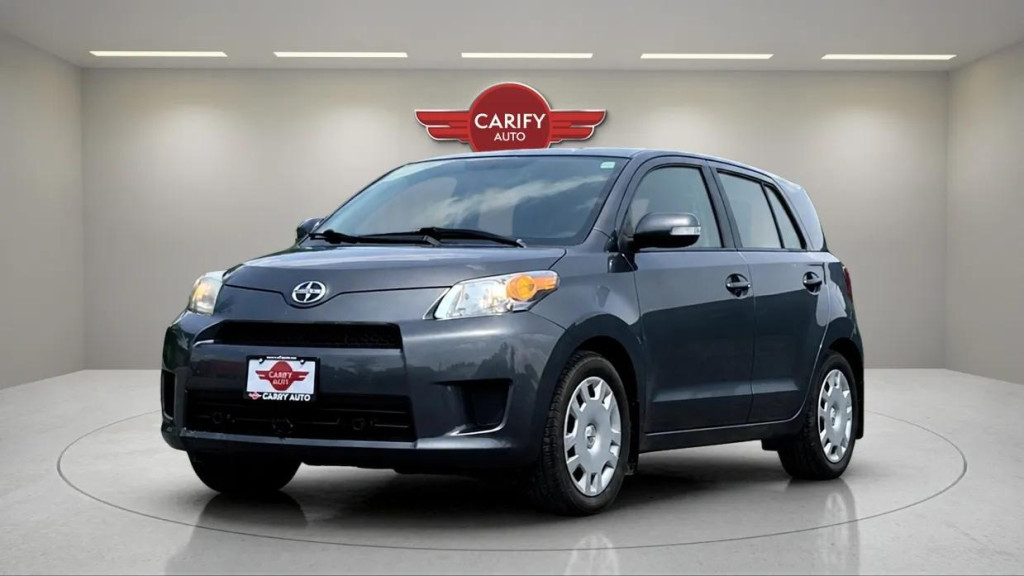 Gray 2013 Scion xD Hatchback Front-Wheel Drive Manual