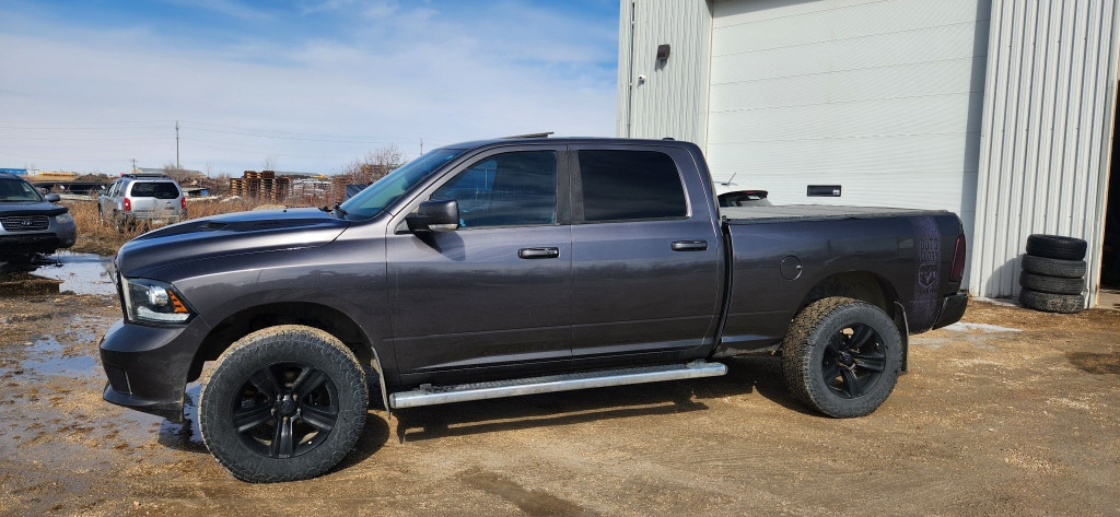2013 RAM 1500 Sport Quad Cab 4WD