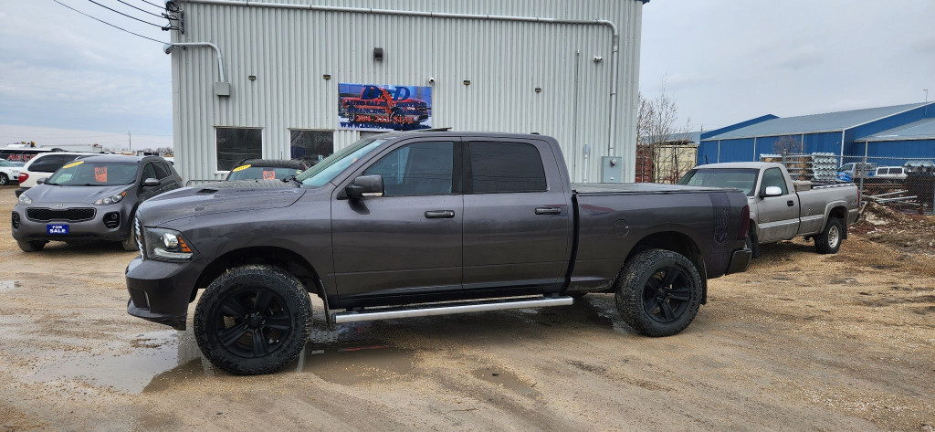 RAM 1500 Sport Quad Cab 4WD 2013