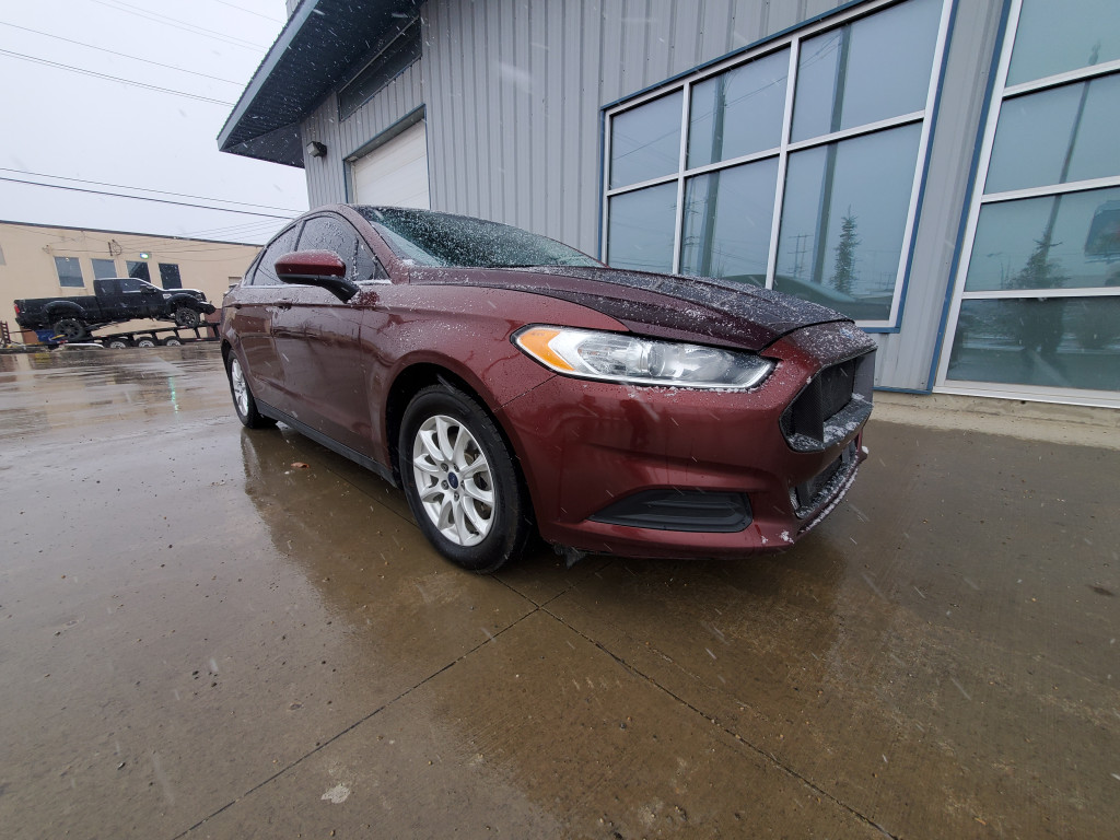 2016 Ford Fusion S