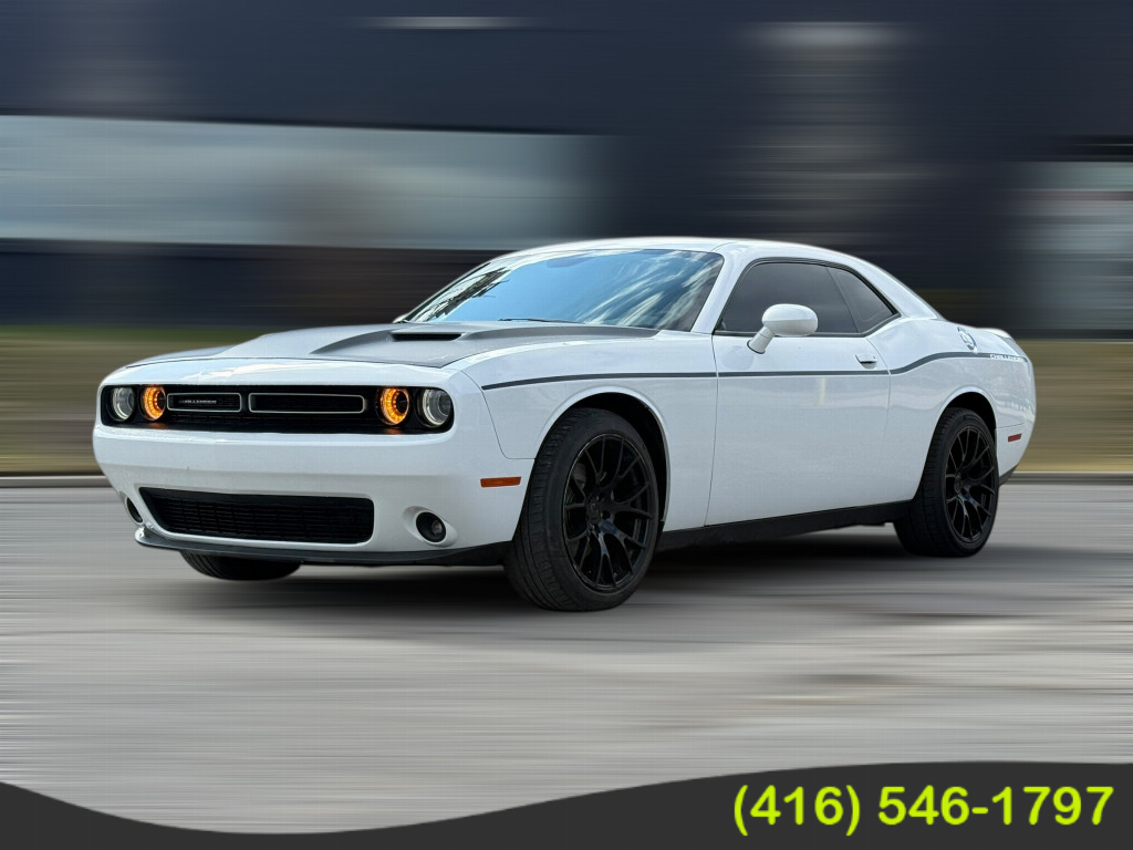2017 Dodge Challenger SXT RWD