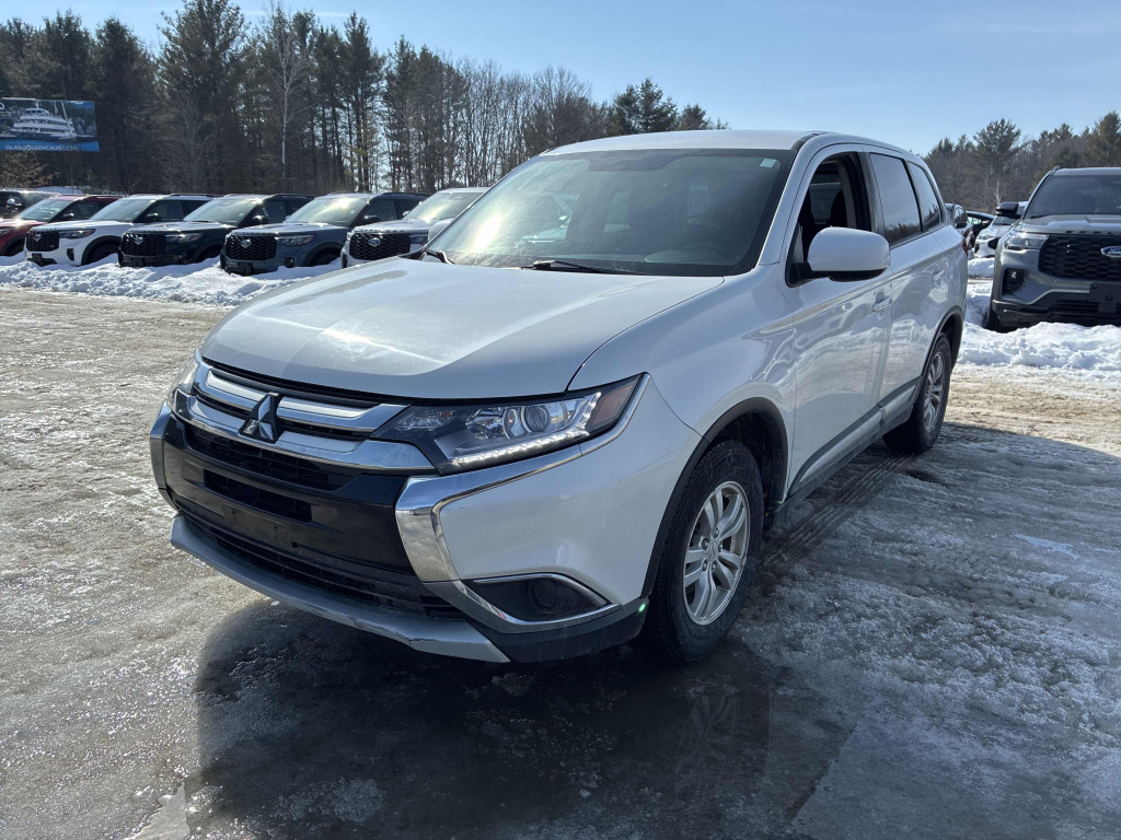 2018 Mitsubishi Outlander ES S-AWC
