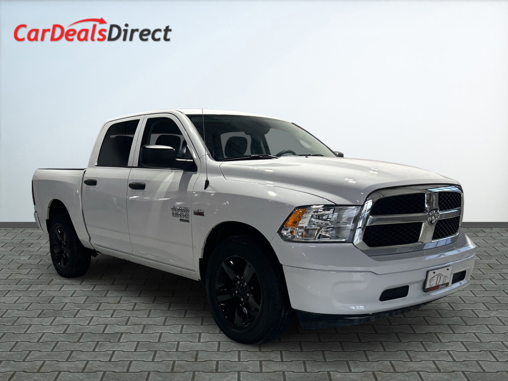 RAM 1500 Classic SLT Crew Cab 4WD 2023