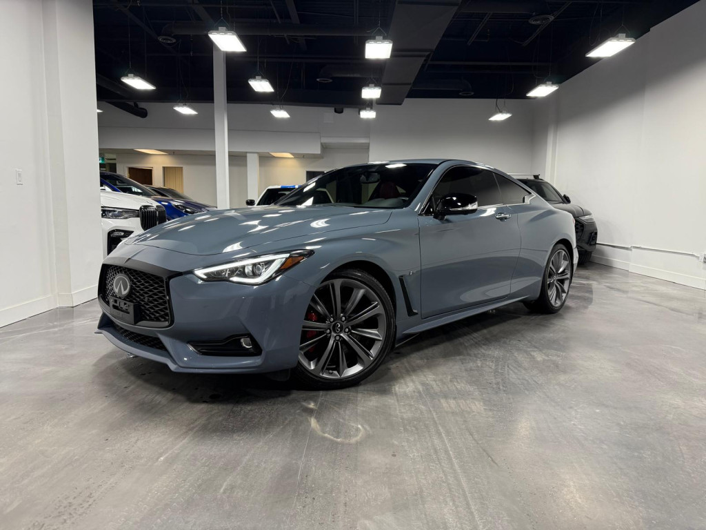 INFINITI Q60 Red Sport 400 AWD