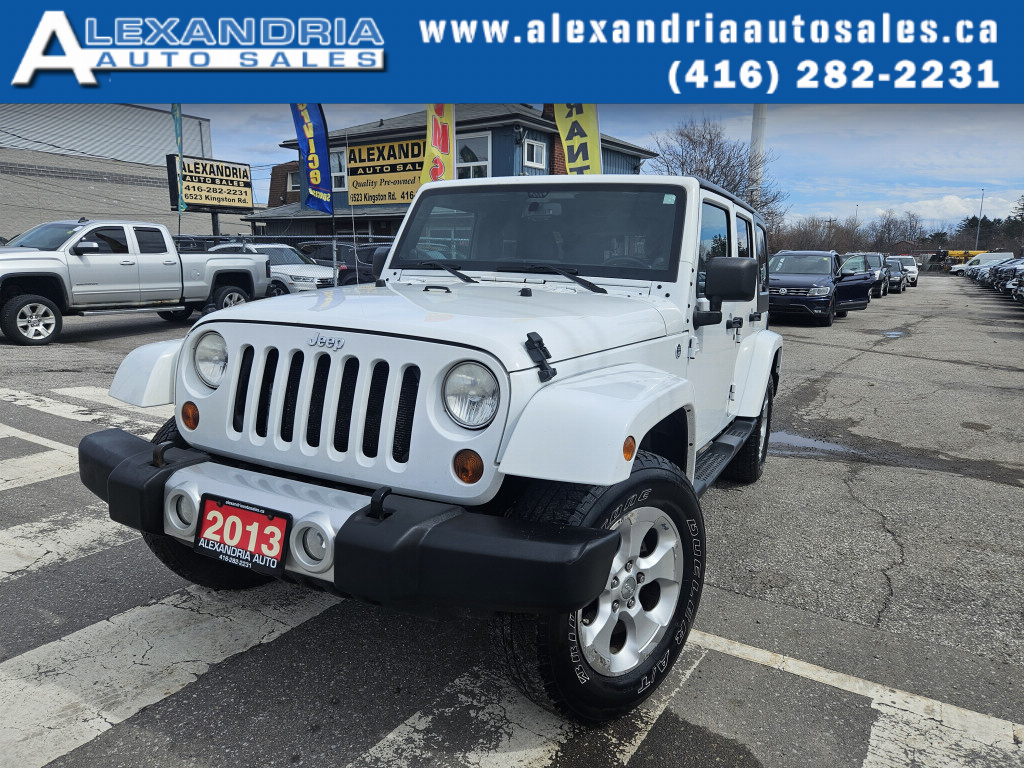 2013 Jeep Wrangler Unlimited Sahara 4WD