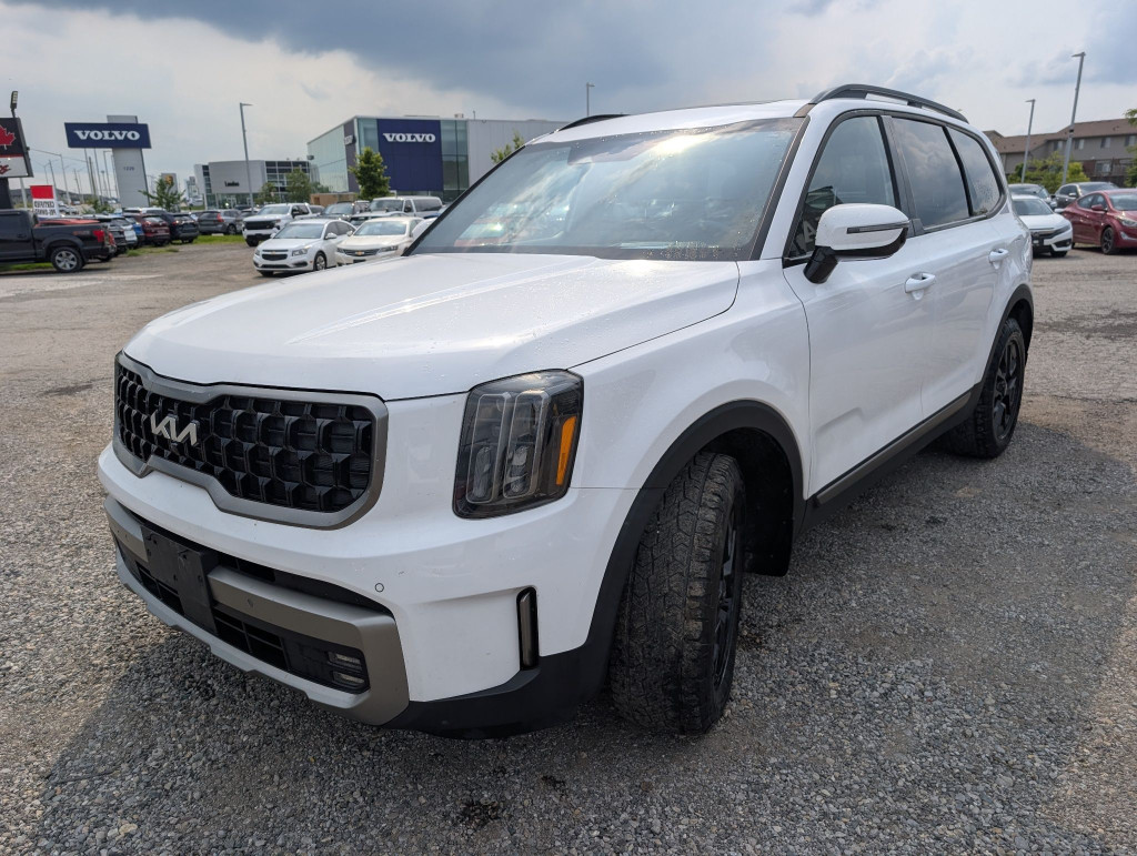 GLACIAL WHITE 2023 Kia Telluride SUV / Crossover  Automatic