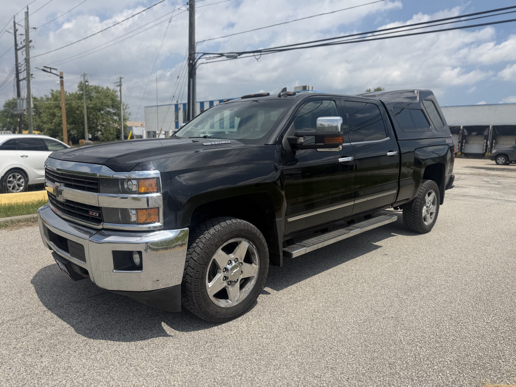 Black 2015 Chevrolet Silverado 2500HD LTZ Crew Cab 4WD Pickup Truck Four-Wheel Drive Automatic