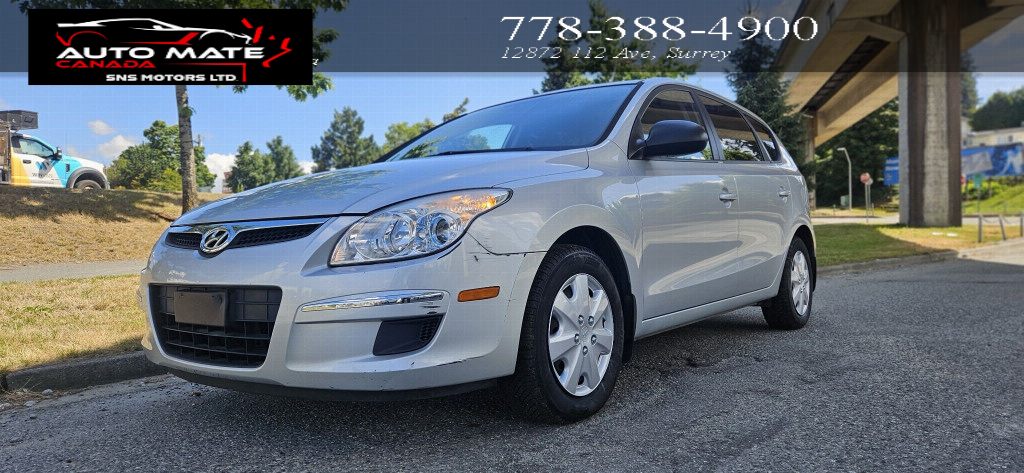 Silver 2009 Hyundai Elantra Touring Hatchback Automatic