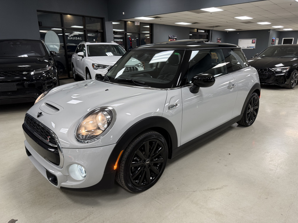 MINI Cooper S 2-Door Hatchback FWD