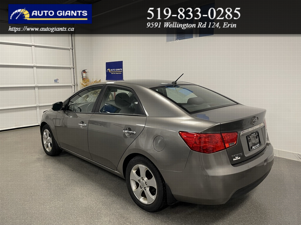 2010 Kia Forte EX 4dr Sdn Automatic | Auto Giants — thumbnail 6