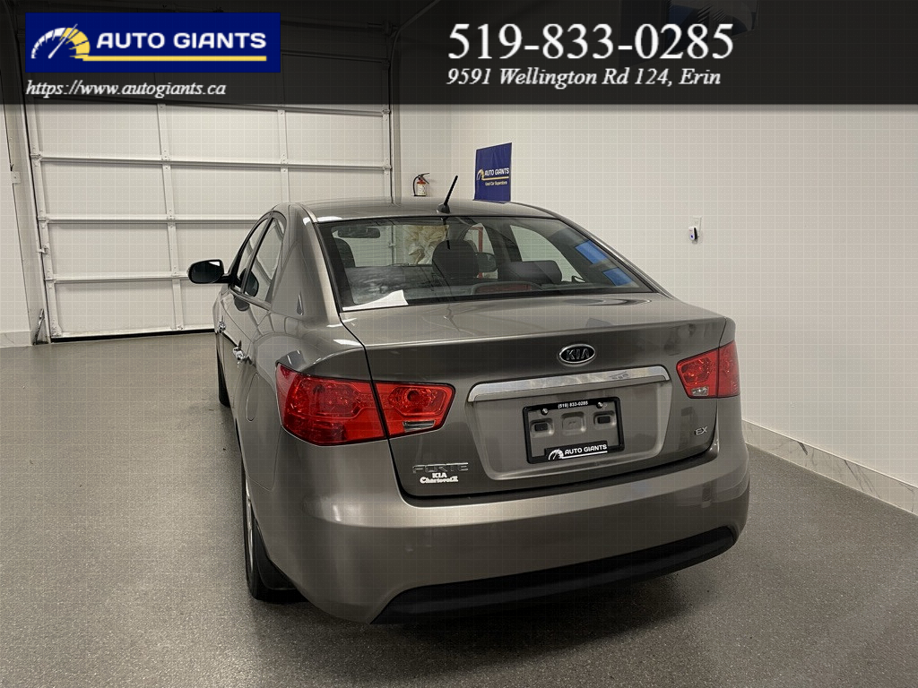 2010 Kia Forte EX 4dr Sdn Automatic | Auto Giants — thumbnail 8