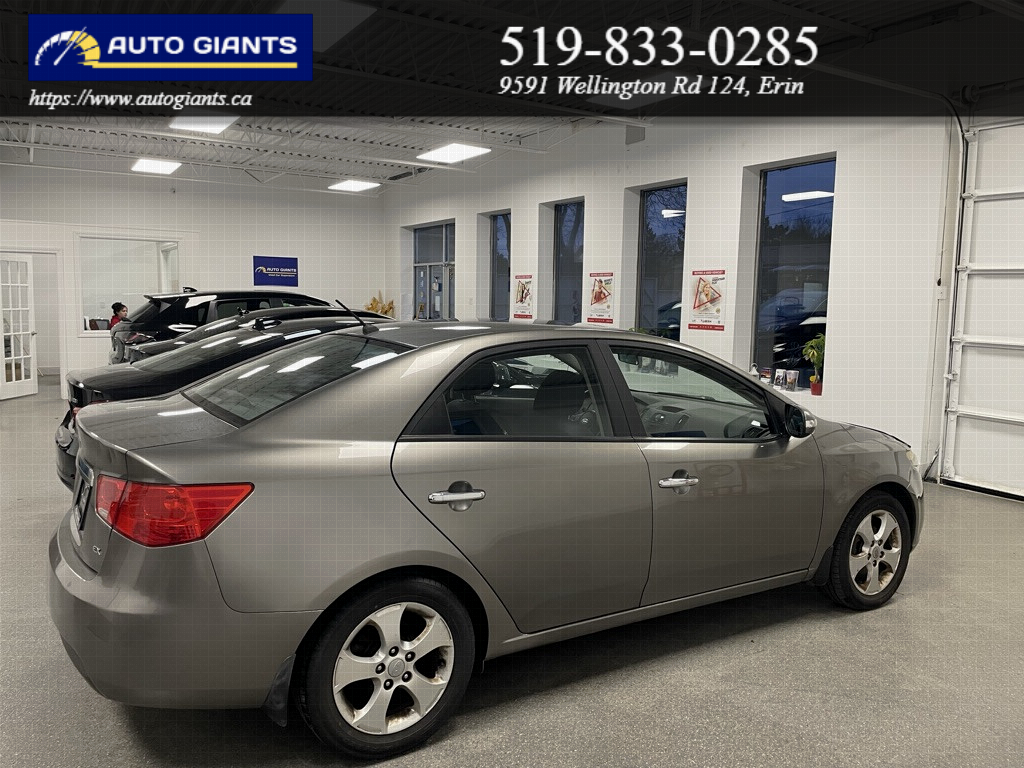 2010 Kia Forte EX 4dr Sdn Automatic | Auto Giants — thumbnail 13