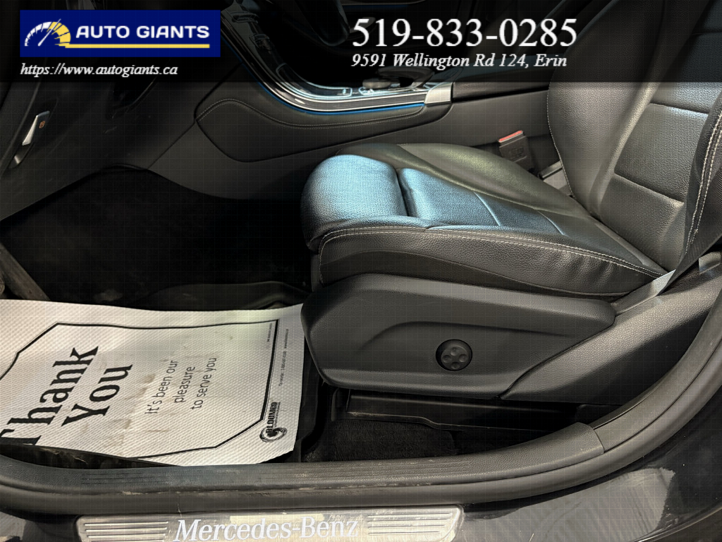 2019 Mercedes-Benz GLC300 4MATIC AMG Package 4MATIC | Leather | Panoramic Roof | Navigation | Camera | No Accidents | Auto Giants — thumbnail 36
