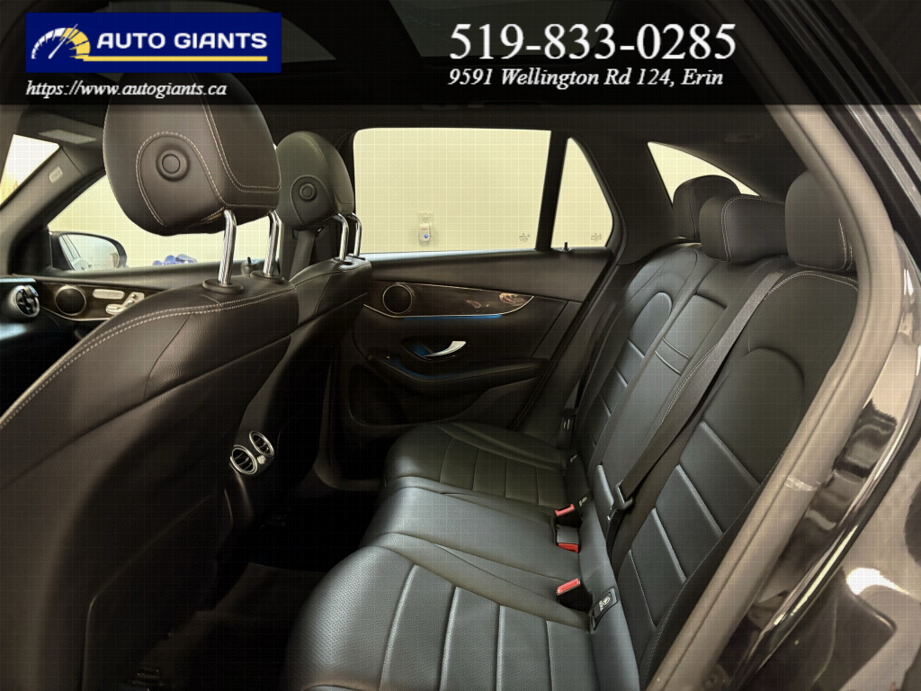 2019 Mercedes-Benz GLC300 4MATIC AMG Package 4MATIC | Leather | Panoramic Roof | Navigation | Camera | No Accidents | Auto Giants — thumbnail 31