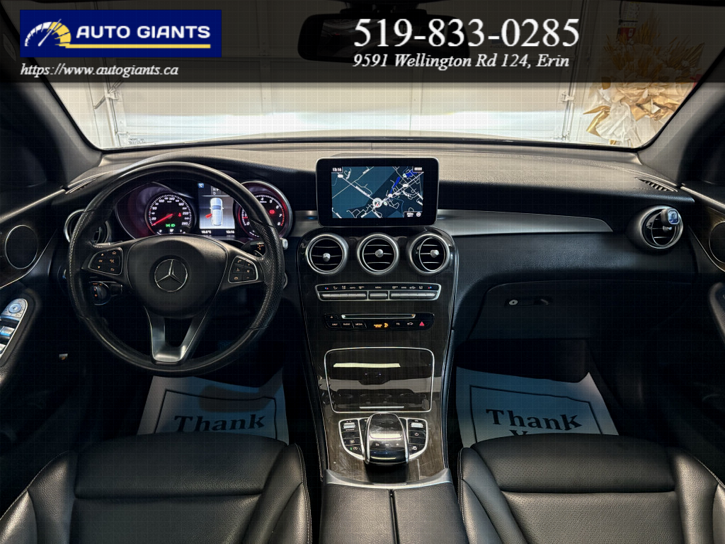 2019 Mercedes-Benz GLC300 4MATIC AMG Package 4MATIC | Leather | Panoramic Roof | Navigation | Camera | No Accidents | Auto Giants — thumbnail 29