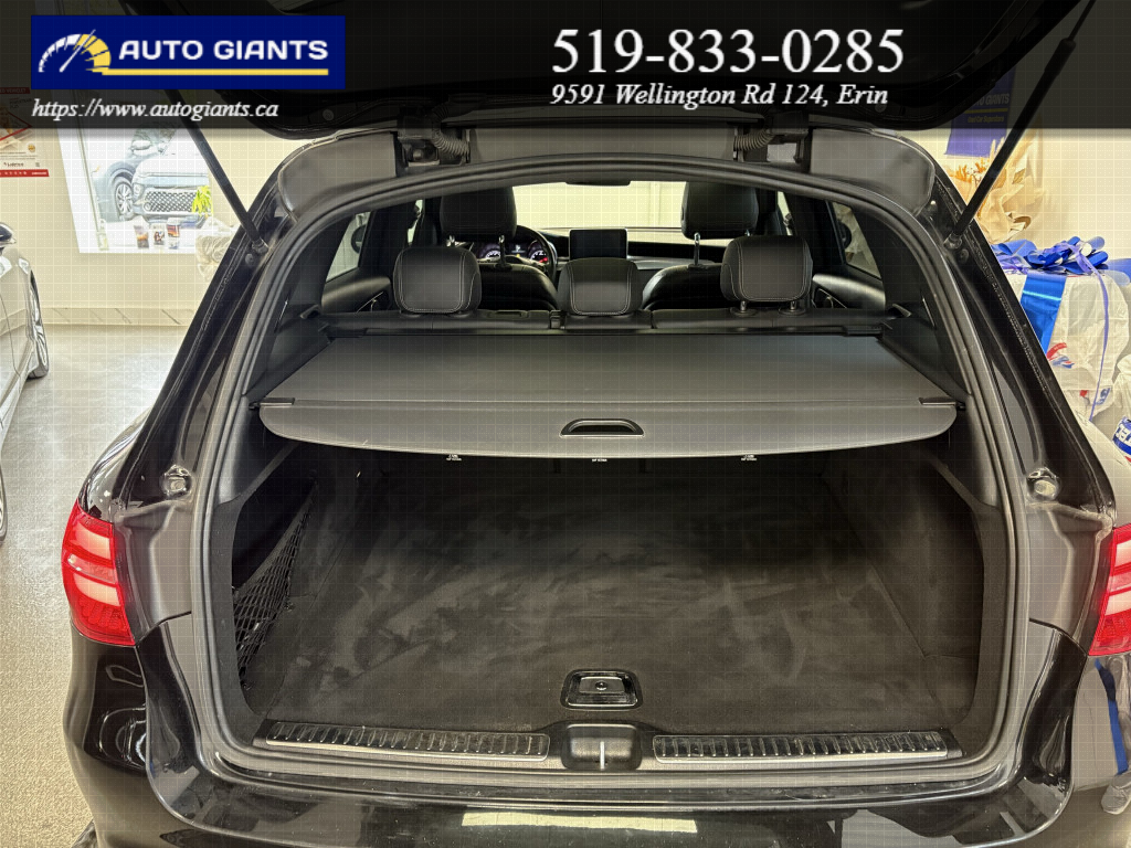 2019 Mercedes-Benz GLC300 4MATIC AMG Package 4MATIC | Leather | Panoramic Roof | Navigation | Camera | No Accidents | Auto Giants — thumbnail 34