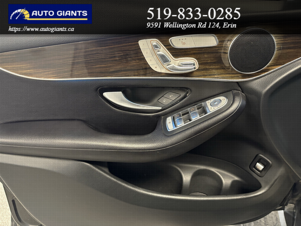 2019 Mercedes-Benz GLC300 4MATIC AMG Package 4MATIC | Leather | Panoramic Roof | Navigation | Camera | No Accidents | Auto Giants — thumbnail 20