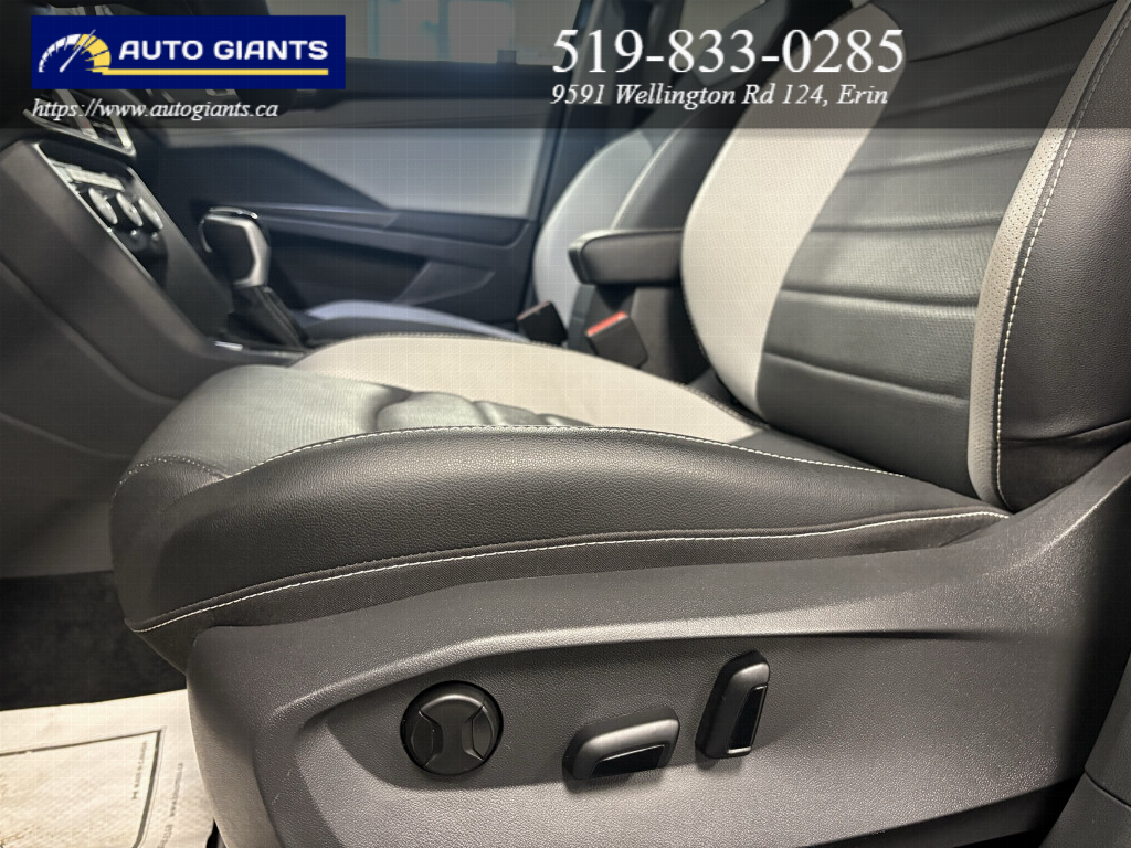 2022 Volkswagen Taos Highline 4MOTION | One Owner | No Accidents | Low Kilometres | Winter Tires Included | Auto Giants — thumbnail 24