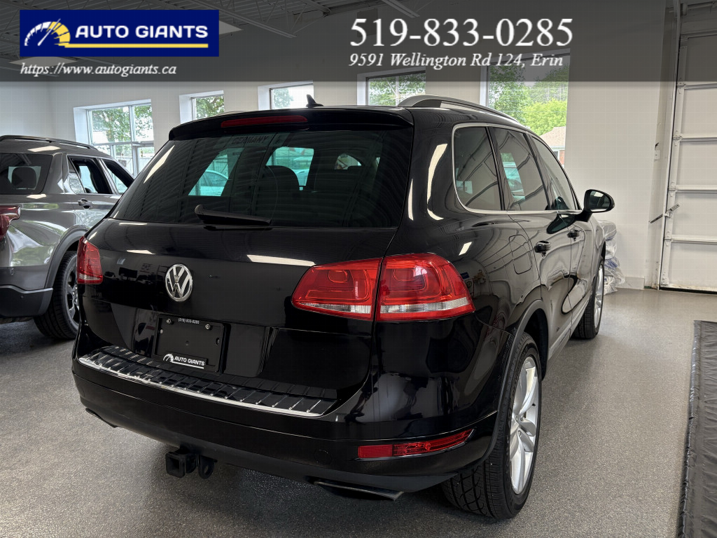 2011 Volkswagen Touareg 4dr V6 HIGHLINE SPORT PKG | Auto Giants — thumbnail 10