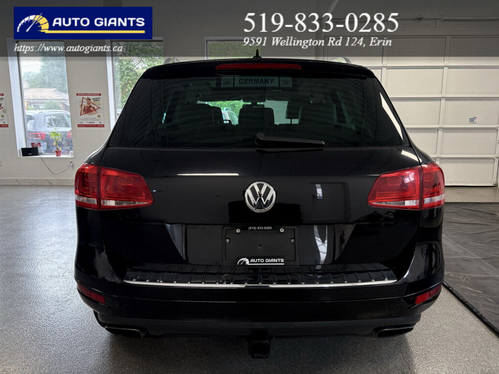 2011 Volkswagen Touareg 4dr V6 HIGHLINE SPORT PKG | Auto Giants — thumbnail 9