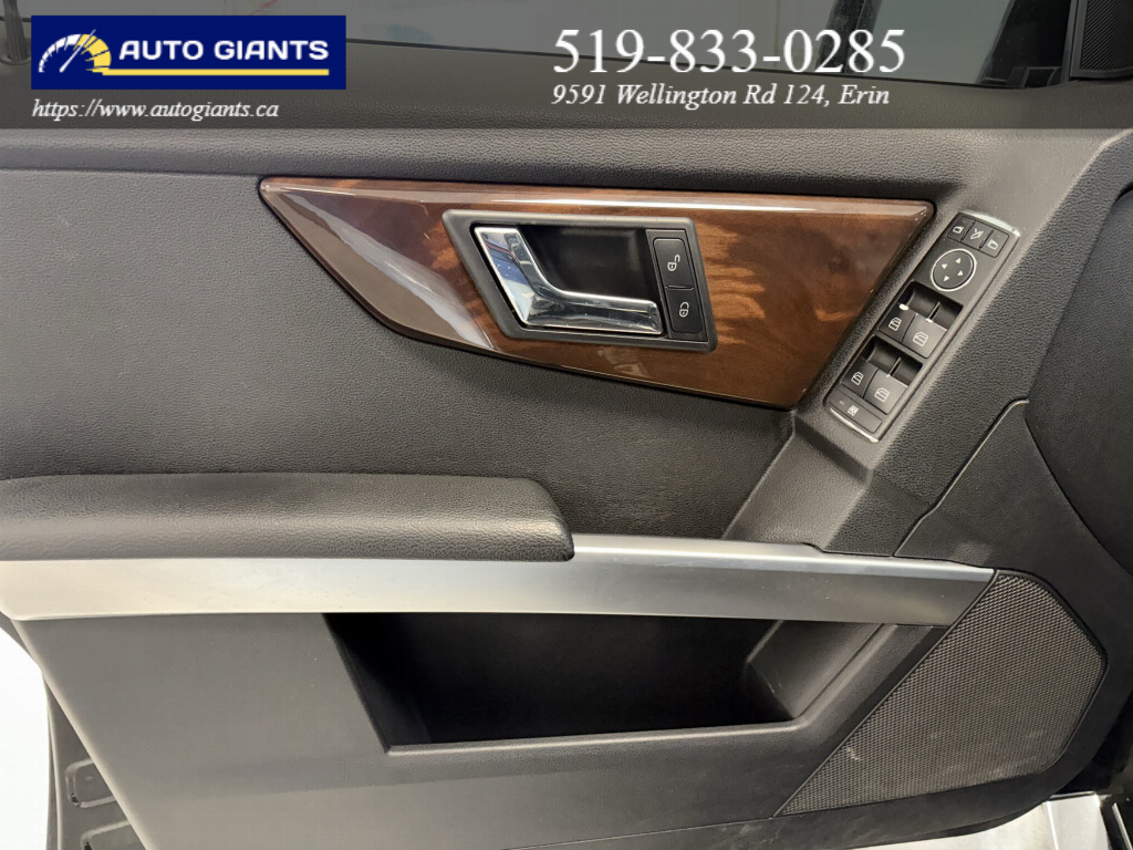 2010 Mercedes-Benz GLK-Class 4MATIC 4dr GLK350 | Auto Giants — thumbnail 16