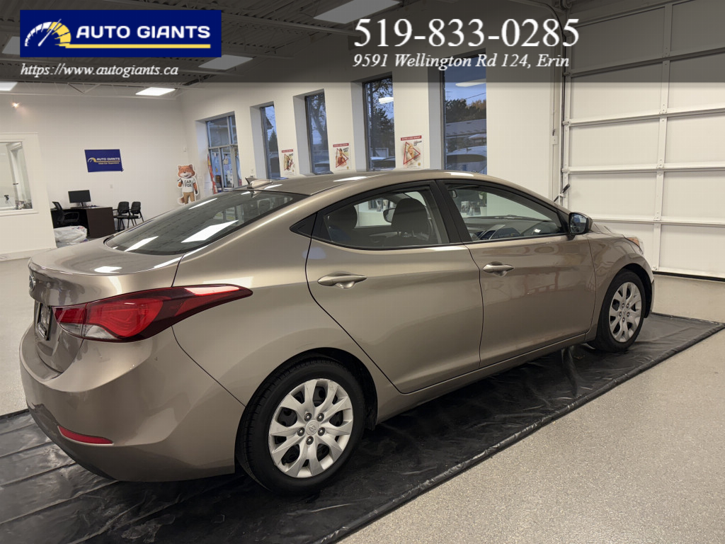 2016 Hyundai Elantra GL 4dr SDN Manual | Auto Giants — thumbnail 13