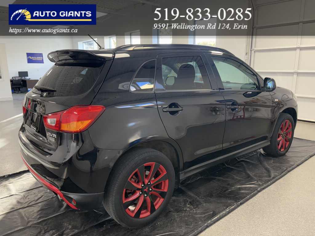 2015 Mitsubishi RVR SE Limited GT | Auto Giants — thumbnail 10